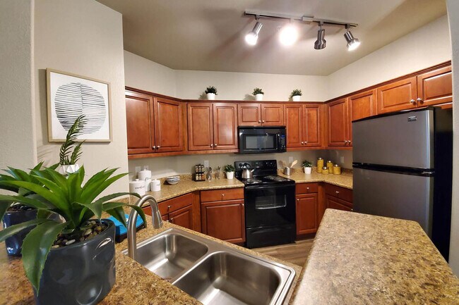 The Paramount by Picerne, Las Vegas, NV 89123 - photo 7