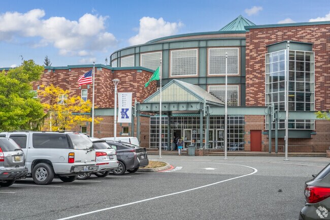 Lake Serene families benefit from top-rated education at Kamiak High School.