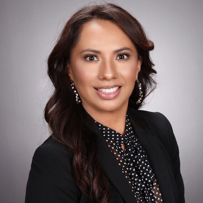 Rosalva Ramirez-Canseco