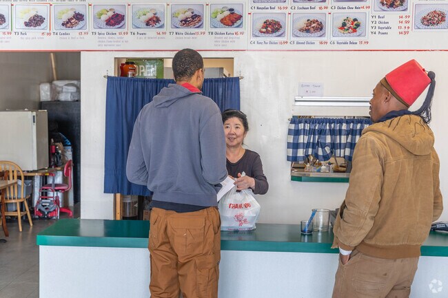 At Teriyaki Wok near Kennydale, folks tend to enjoy grabbing food to go for a tasty lunch.