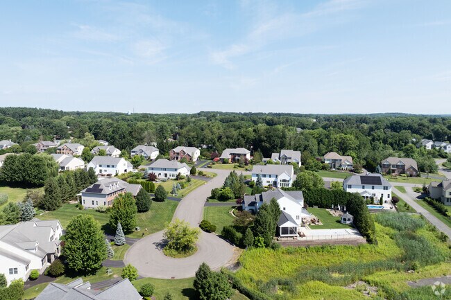 The average sale price for homes in Loudonville is $420,079.