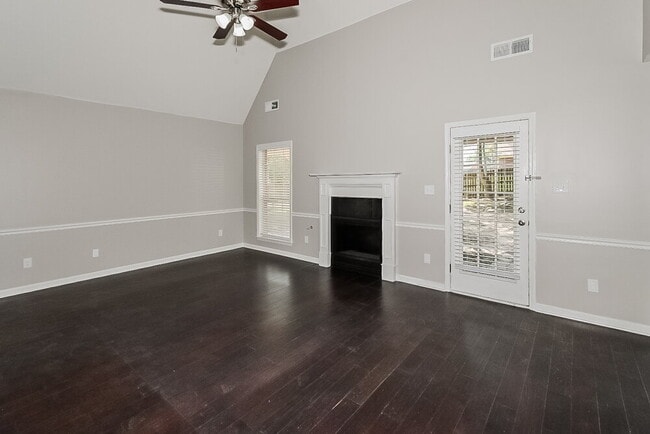 5759 Michaelson Dr, Olive Branch, MS 38654 - photo 5