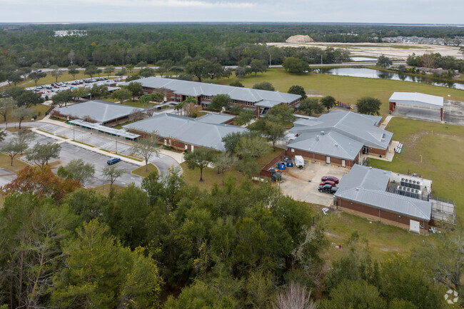 Osteen Elementary School is situated on Doyle Rd in Osteen.