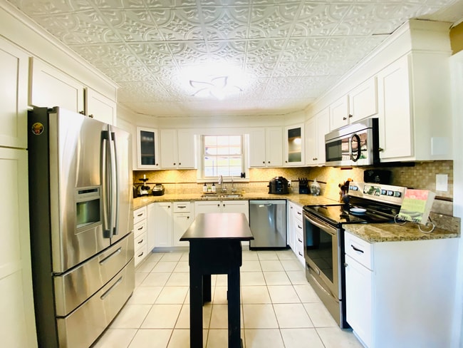 2507 Sandy Dr, Nashville, TN 37216 - photo 5