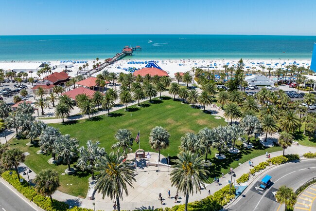 Pier 60 and sugar sands are the main attractions at Clearwater Beach near Oak Acres Estates.