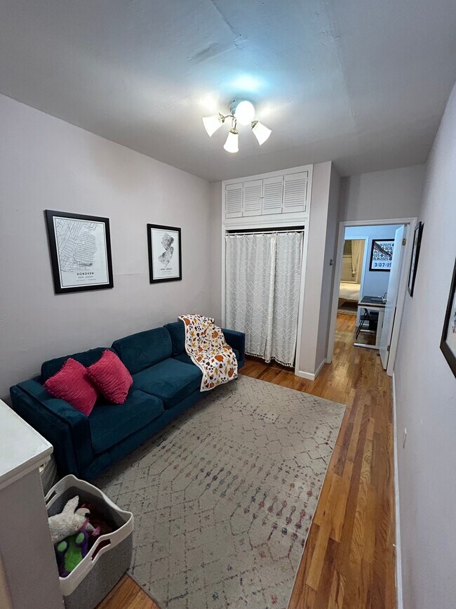 229 Clinton St unit 7, Hoboken, NJ 07030 - photo 3