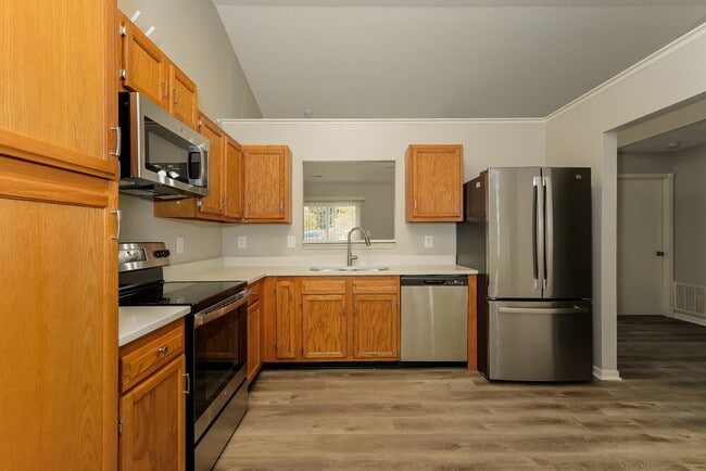 4038 Knollwood Ave, Franklin, IN 46131 - photo 7