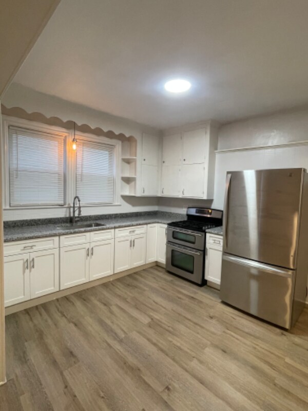 281 Admiral St Unit 2, Providence, RI 02908