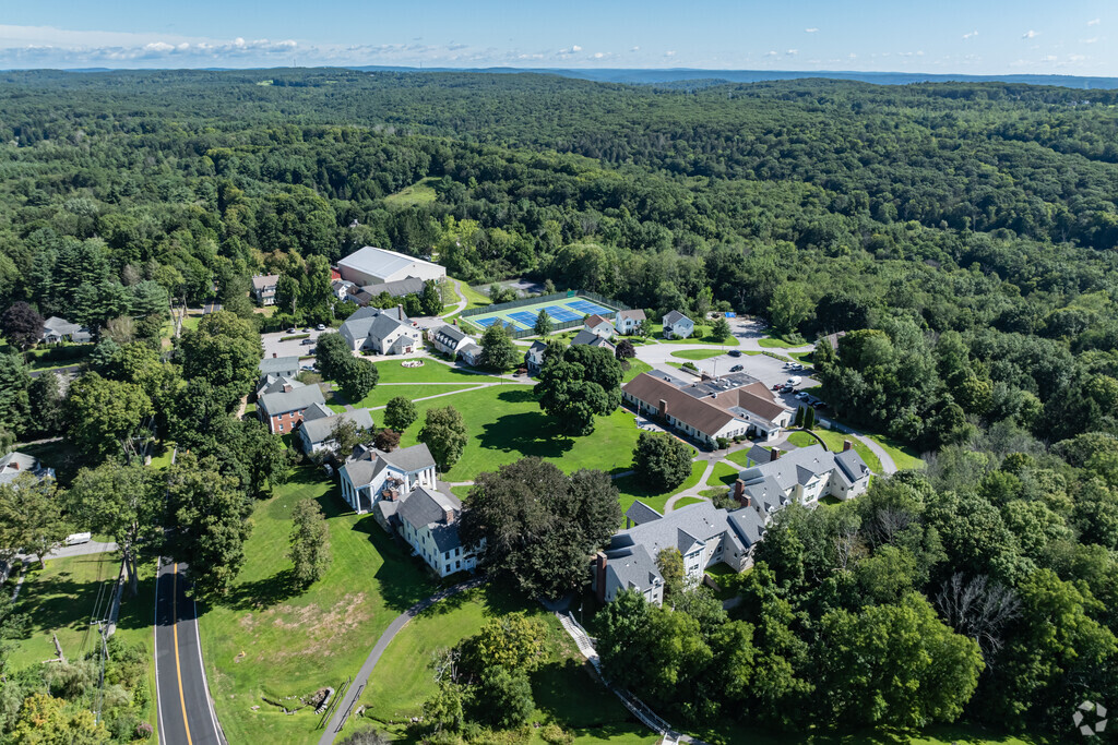 Forman School is a private school in Litchfield, CT.