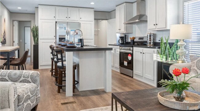 23101 Green Oaks St, New Caney, TX 77357 - photo 7