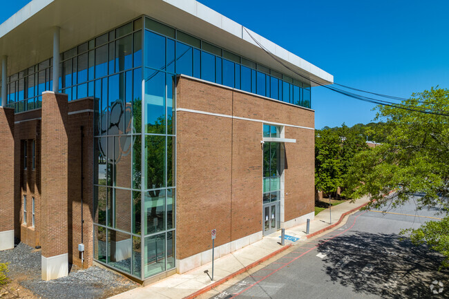 Dunwoody High School has a large and modern campus.