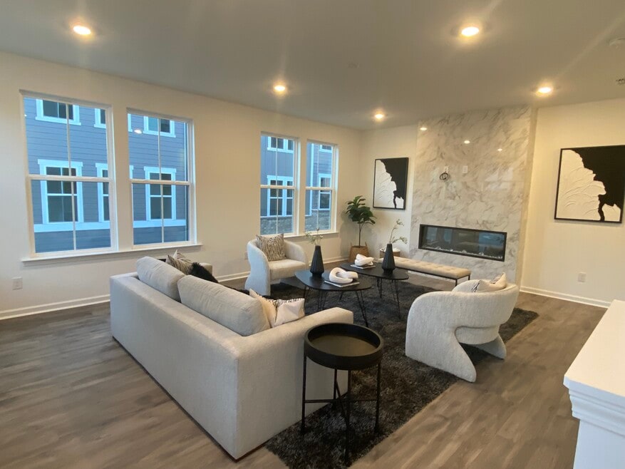 5003 Rill Ct, Charlotte, NC 28262 - photo 1