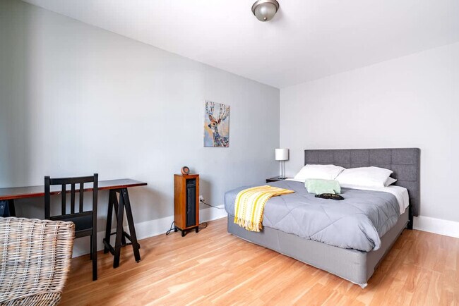 605 Dennison Ave unit ID1265605P, Columbus, OH 43215 - photo 6