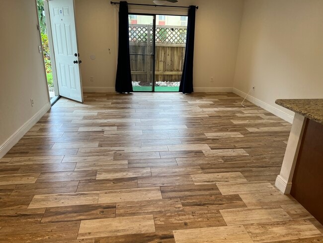 2130 Forest Knoll Dr NE unit 107, Palm Bay, FL 32905 - photo 2