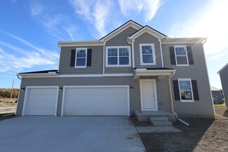 54820 Mockingbird Dr, Chesterfield, MI 48047