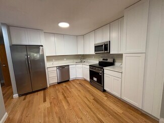 1751 Beacon St, Brookline, MA 02445