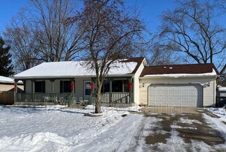 56430 Hoosier Ave, Mishawaka, IN 46545