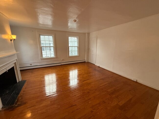 18 Leyden St unit 2E, Plymouth, MA 02360 - photo 5
