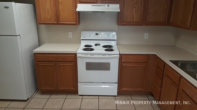 517 N Brentwood Ave unit 1B, Lubbock, TX 79416 - photo 7