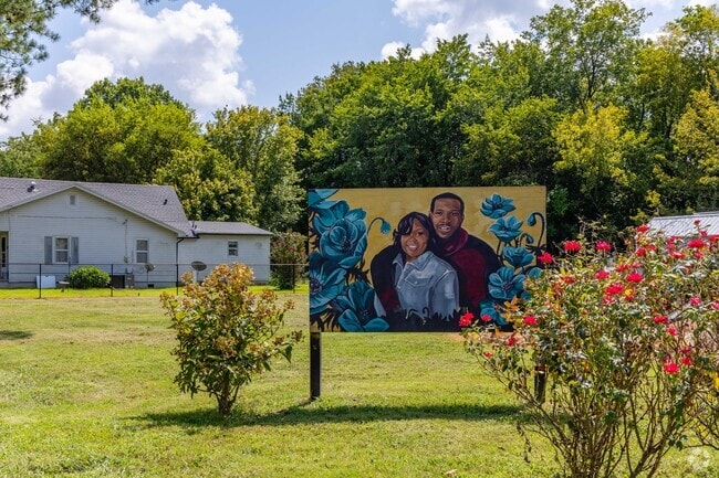 Project Pomona in Uppertown pays tribute to lost members of the community.