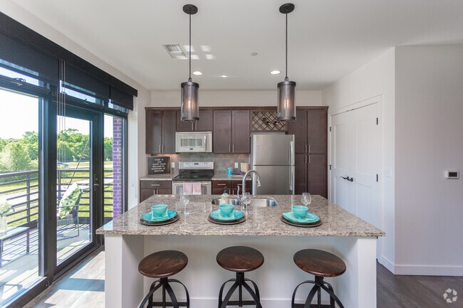 Ironworks at Keystone, Indianapolis, IN 46240 - photo 2