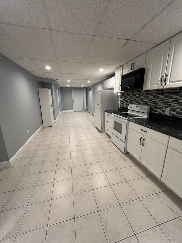 655 Middle Country Rd, Coram, NY 11727 - photo 3