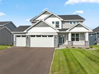 15072 Sycamore St NW, Andover, MN 55304