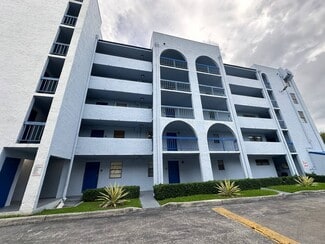 9440 Fontainebleau Blvd Unit 109, Miami, FL 33172
