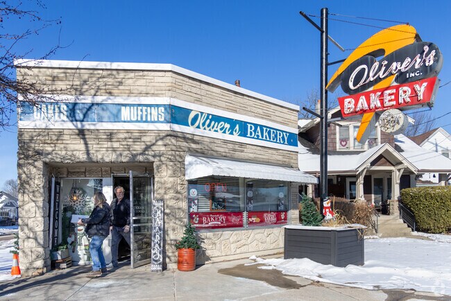 Oliver's Bakery in Roosevelt has been a go-to spot for sweets cakes for over 70 years.