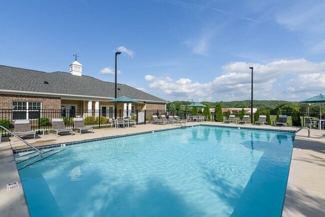 Hawthorne at the Hollow, Soddy-Daisy, TN 37379 - photo 2