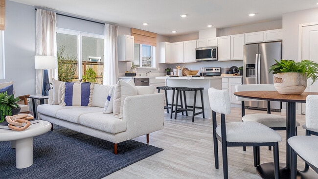 2016 Shady Tree Cir unit 36206997, Roseville, CA 95747 - photo 2