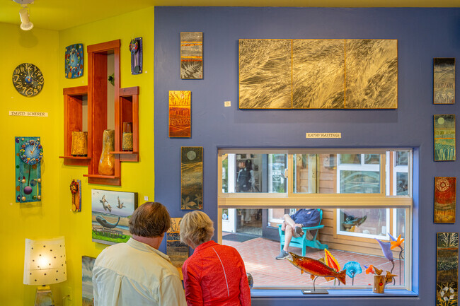 DragonFire Gallery features renowned Pacific Northwest art in Seal Rock Beach.