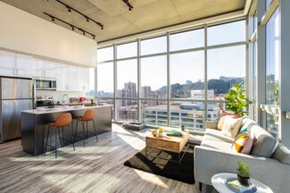 1818 SW 4th Ave, Portland, OR 97201