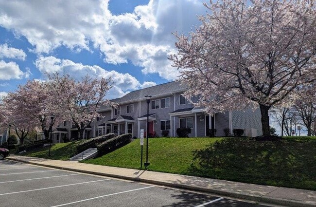 Stewartown Homes, Gaithersburg, MD 20879 - photo 6