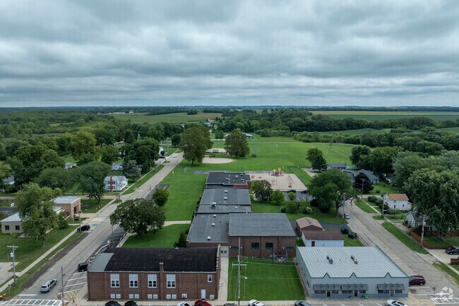 Sheridan Elementary School as an overall niche.com grade of B.