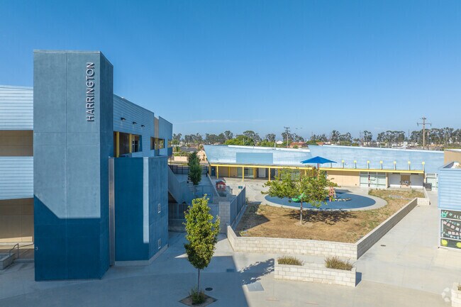 Harrington Elementary school has a large quad area complete with it's own playground.