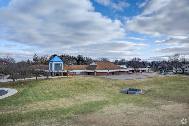 Murphy Elementary School, Aerial-1