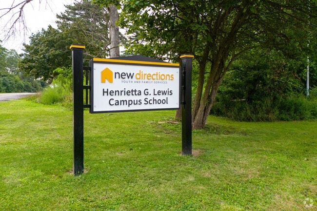 Henrietta G. Lewis Campus School in Lockport has a student teacher ratio of 4 to 1.