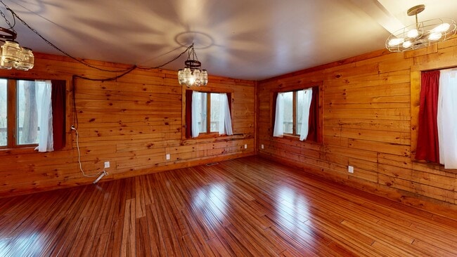 1870 Timber Creek Rd, Bloomfield, KY 40008 - photo 2