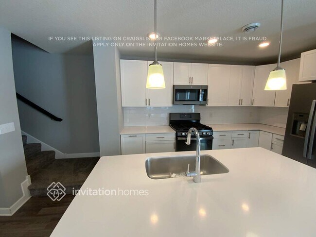 10900 Everest Place N, Maple Grove, MN 55369 - photo 4