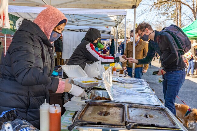 Grant Park Farmers Market is the place to be on Sunday mornings.