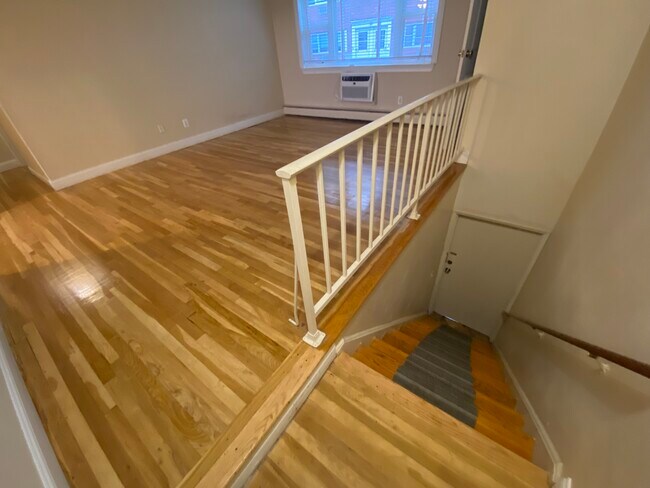468 Watchung Ave unit 2, Watchung, NJ 07069 - photo 3