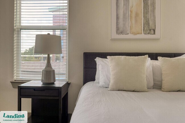 300 Enclave Dr unit 3111.1412395, Conroe, TX 77384 - photo 2