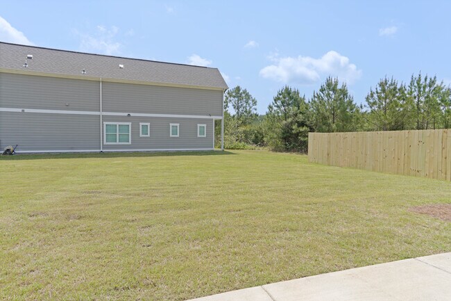 1289 Woodland Cir unit 37687117, Opelika, AL 36801 - photo 3