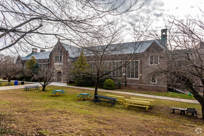 South Mountain Elementary School