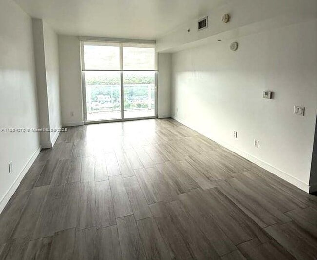 Baltus House unit 1414, Miami, FL 33137 - photo 4