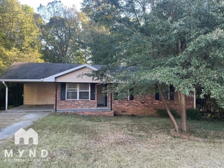 10196 Waterford Rd NE, Covington, GA 30014