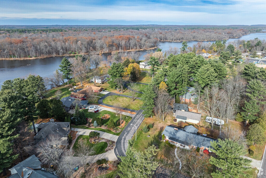 Biron offers a wide variety of homes, including some on the Wisconsin River with private docks.