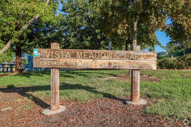Vista Meadows Park is the perfect place for family in Portola Glen.