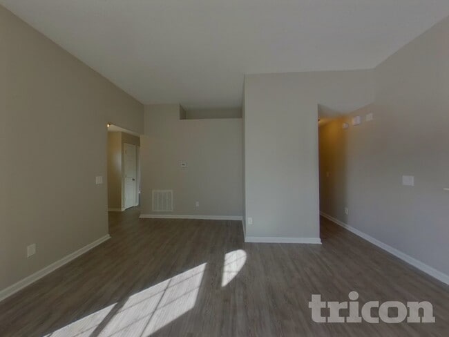 172 Cherry Grove Dr, West Columbia, SC 29170 - photo 3